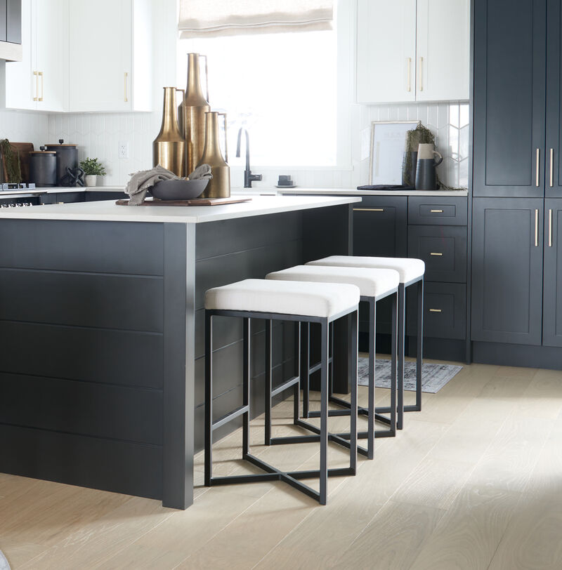 Frodo Fabric 26.5" Seat Stool