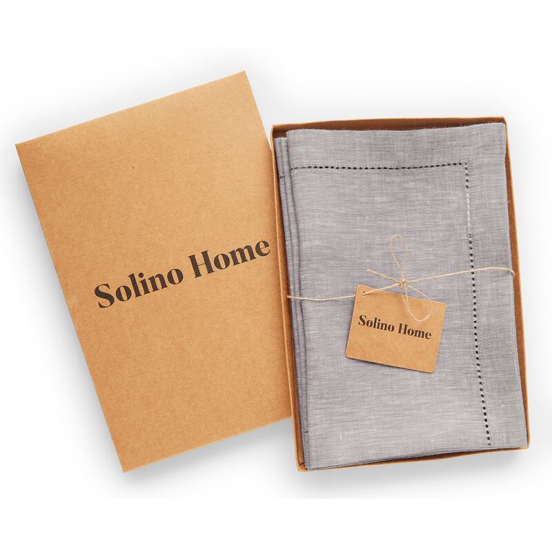 Solino Home Milan 100% Linen Dinner Napkins &ndash; Set of 4, 20 x 20 in, Machine Washable, Holiday and Everyday Dining