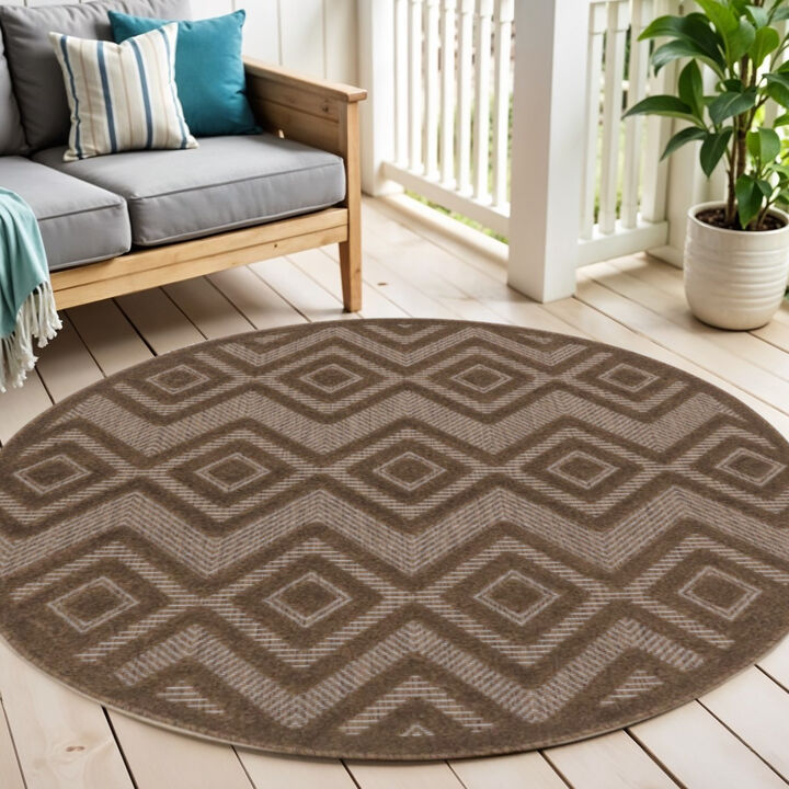 HomeRoots Round Geometric Indoor Outdoor Area Rug