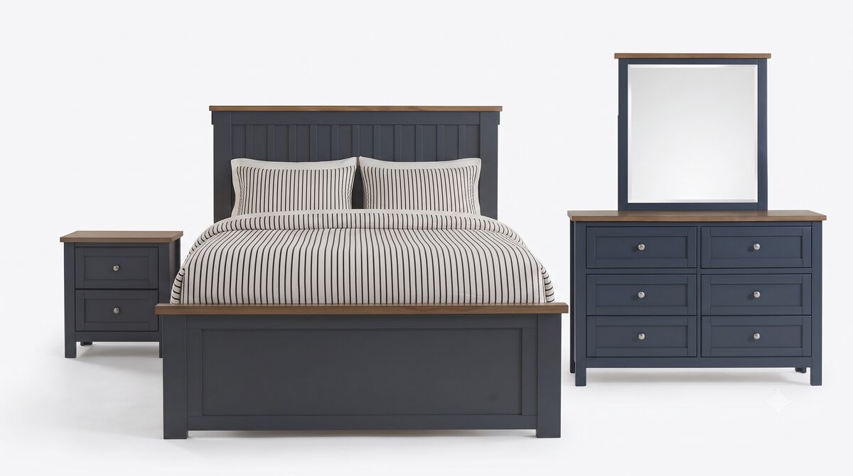 Landocken Queen 4-Piece Set