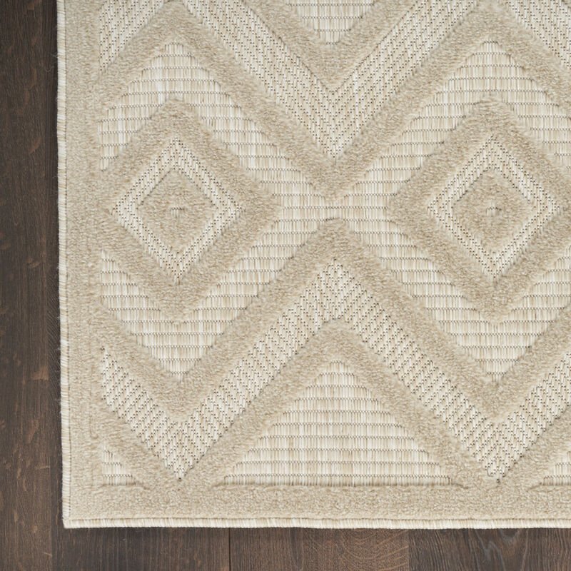 HomeRoots 4' X 6' Cream And Beige Geometric Indoor Outdoor Area Rug image number 3