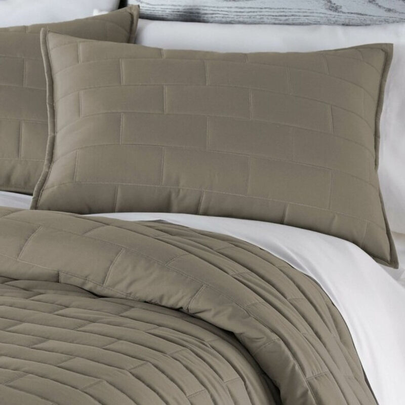 Luxury Microfiber Comforter Set with Brick Stitch Design &ndash; Reversible Bedding