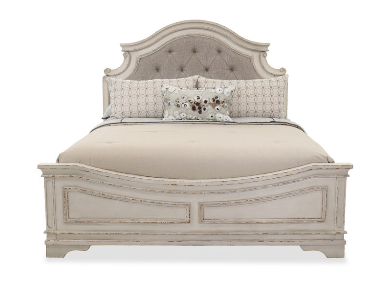 Realyn Queen Panel Bed