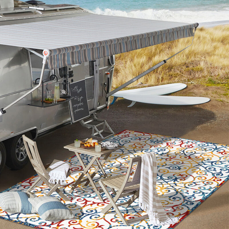 Atrani Scroll Trellis Indoor/Outdoor Area Rug