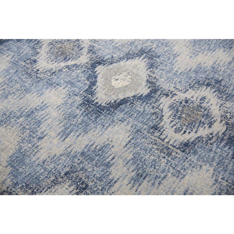 Euphoria Gray 2'6" x 8' Hybrid Rug