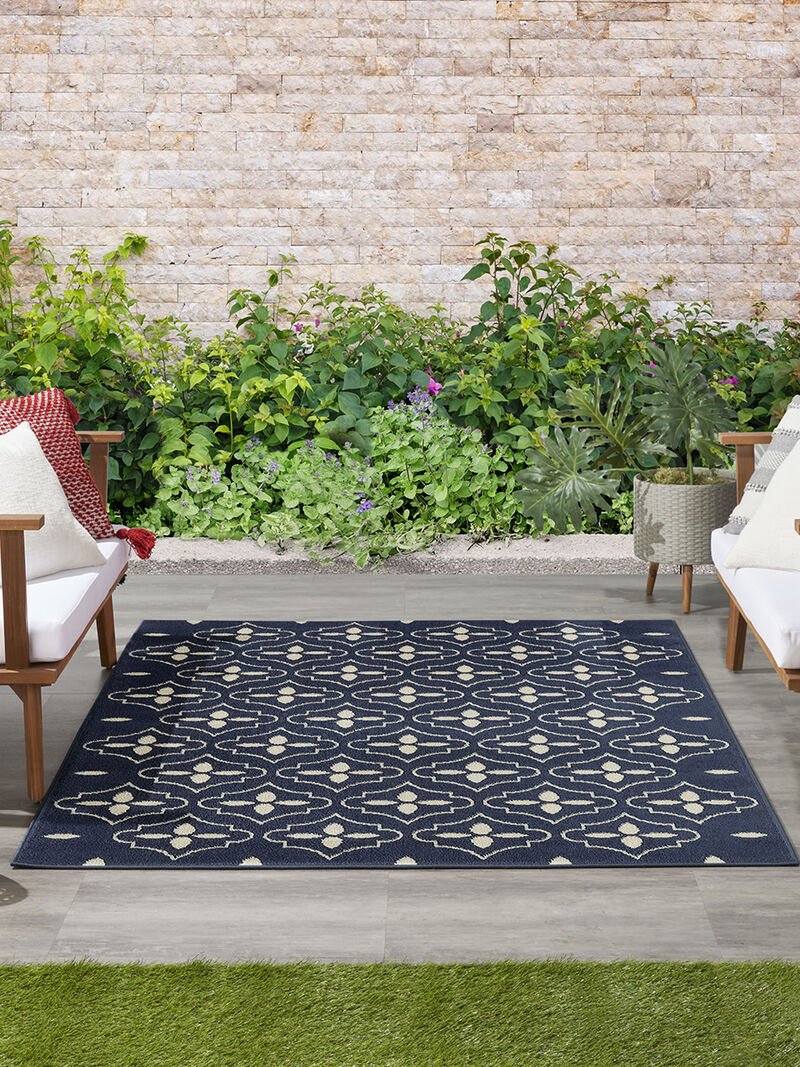 Nourison Essentials NRE04 Navy/Ivory 4' x 6' Rug