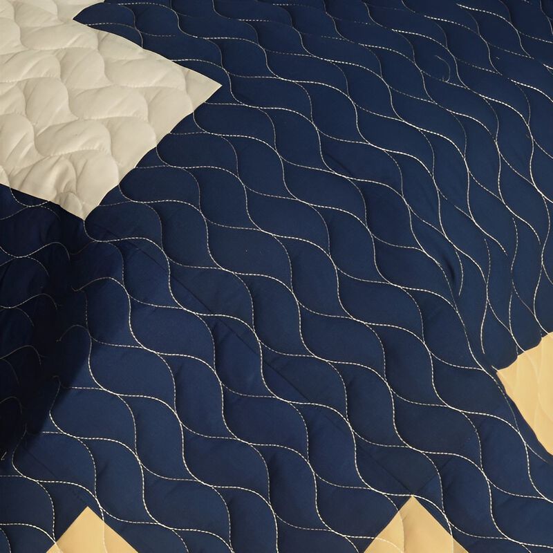 Vermicelli Quilted Patchwork Quilt Set 3-Piece with Matching Shams image number 3
