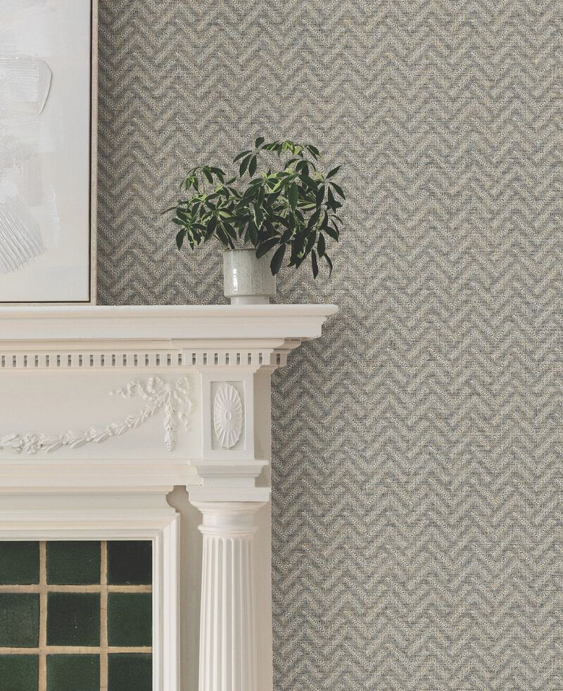 Regent Charcoal Wallpaper (Double Roll) image number 4
