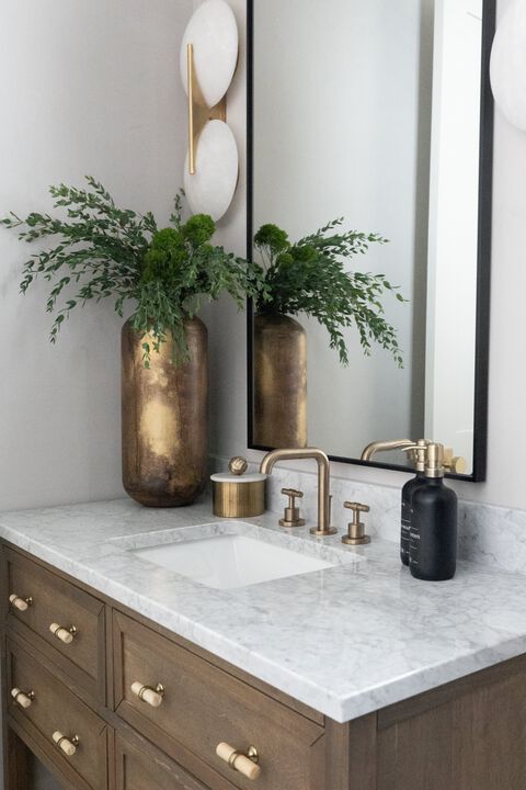 Asteria Wall Sconce