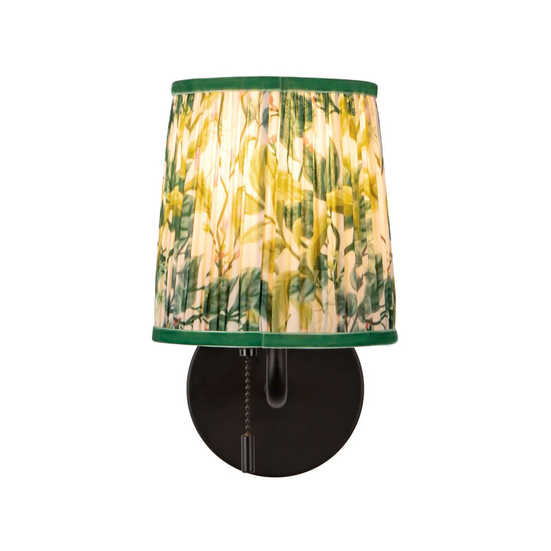 Scout 10-in Damp-Rated Wall/Vanity Light with Patterned Pleated Linen Shade image number 4