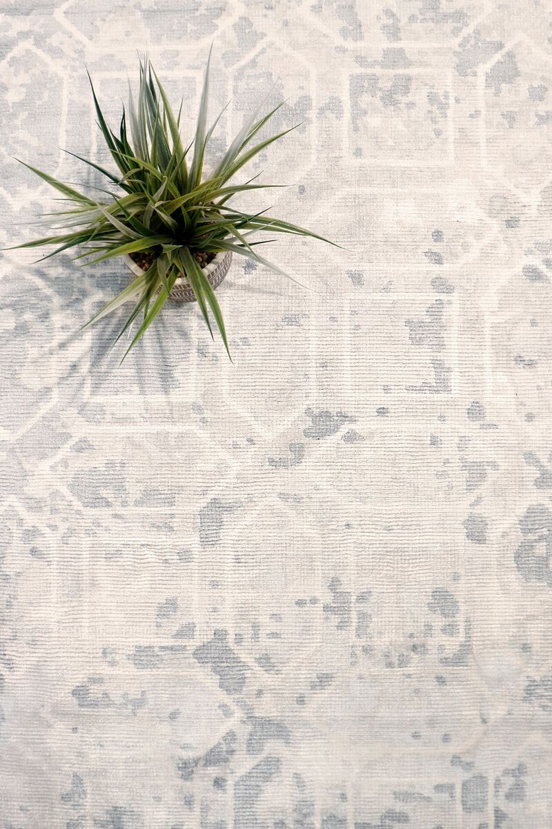Pasargad Home Beverly Hand-Loomed Grey Silk Rug image number 2