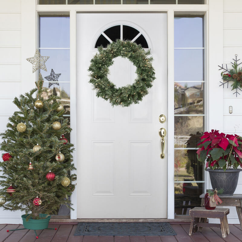 Pre-Lit Oregon Cashmere Pine Artificial Christmas Wreath  24-Inch  Clear Lights image number 1