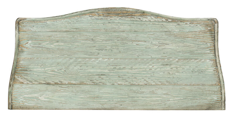 Traditions Bachelors Chest