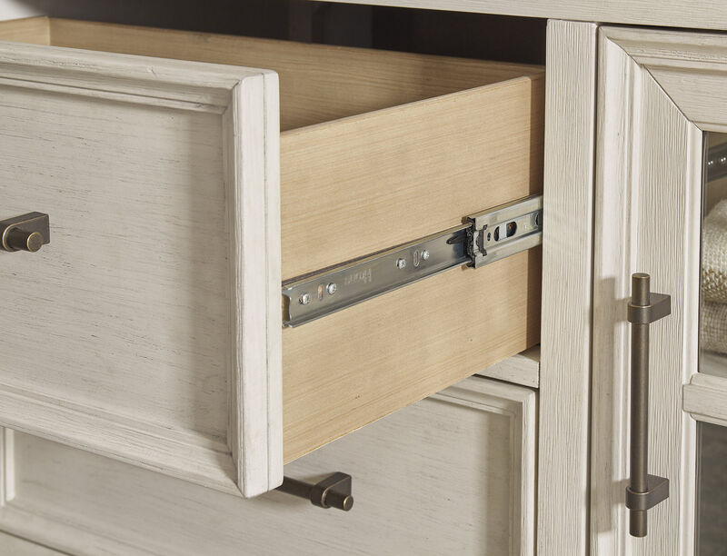 Shaybrock Dresser and Mirror image number 4