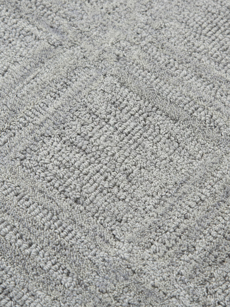 Fifth Avenue FA135B 5' x 8' Rug image number 5