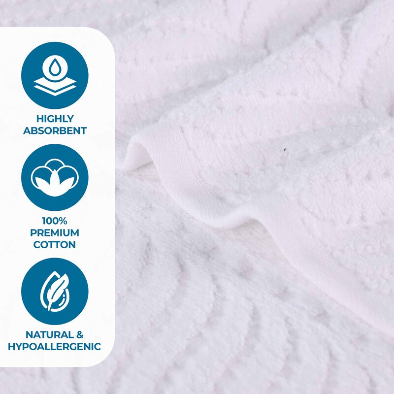 Plush Zero Twist Cotton Bath Towels Set of 4 for Bathroom Use image number 3