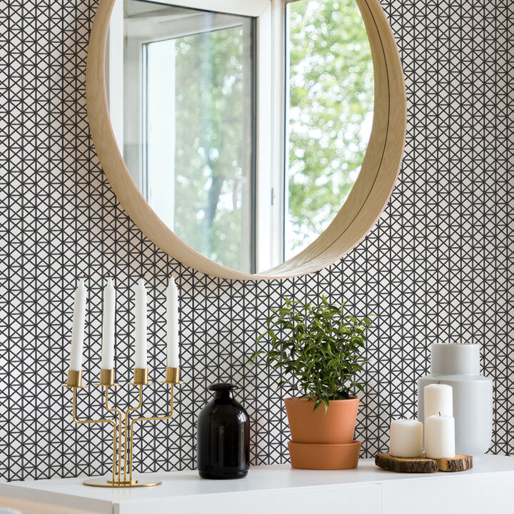 Lisbeth Black Geometric Lattice Wallpaper