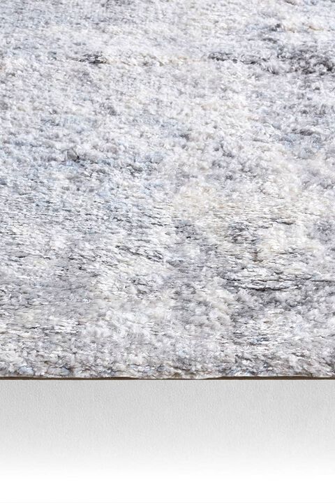 Lyra Serenade Pearl Blue 2' x 3' Rug