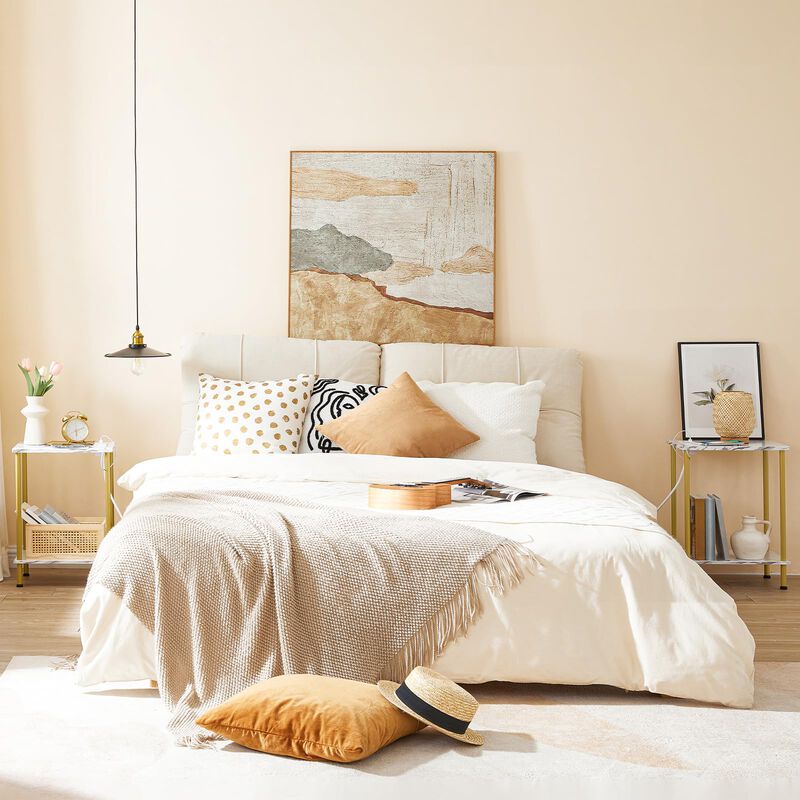 HOOBRO Side Table with Charging Station, End Table with USB Ports and Outlet, Nightstand with 2-Layer Storage Shelves for Small