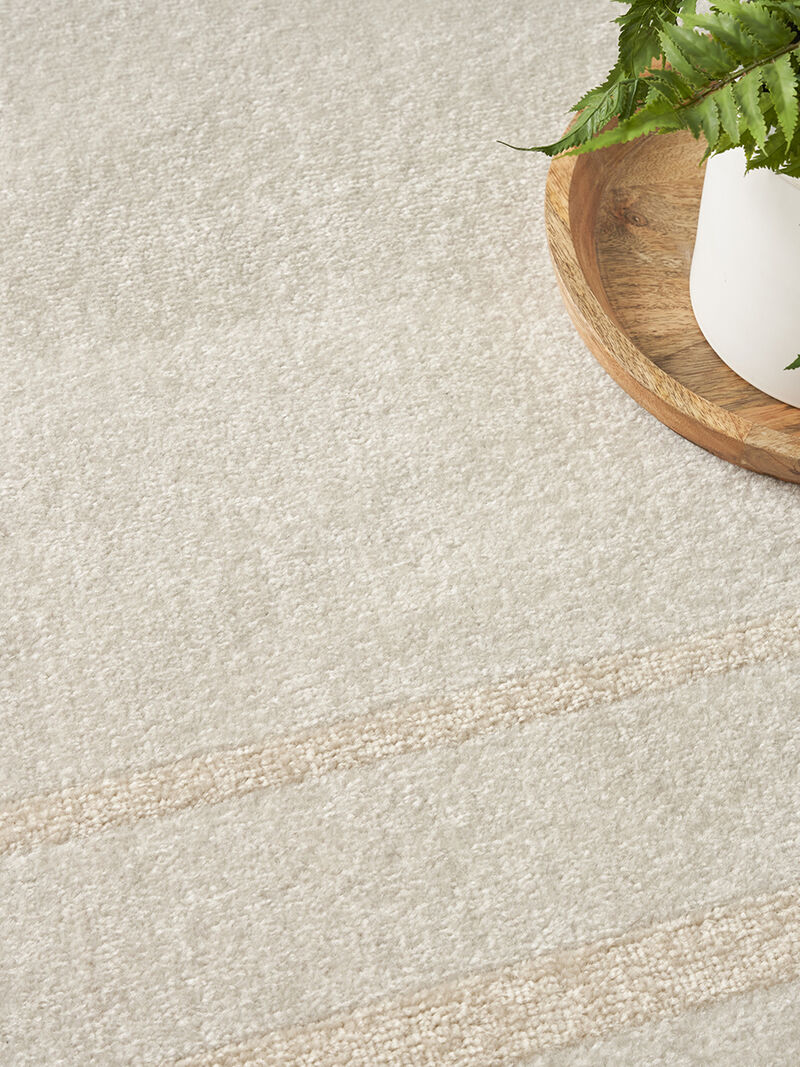 Nourison Essentials NRE02 Ivory/Gold 5' x 7' Rug