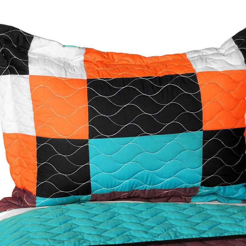 Queen Size Vermicelli Quilted Patchwork Quilt Set 3 Piece Geometric Print-White image number 2