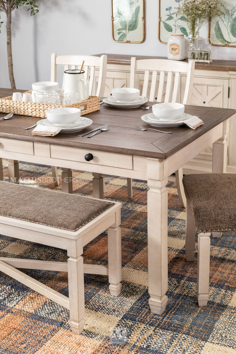 Bolanburg Dining Table image number 3