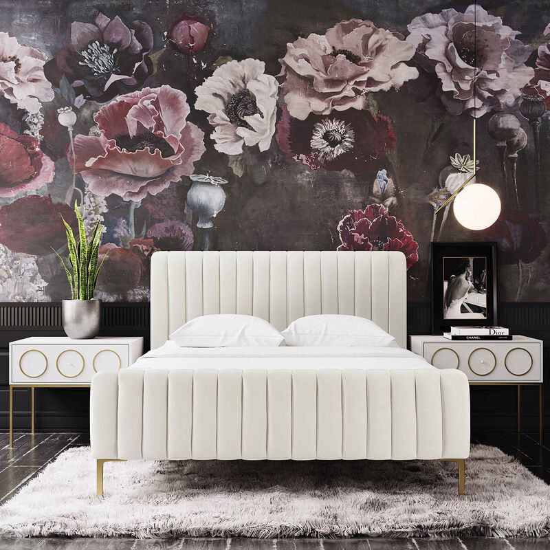 Angela Bed. image number 7