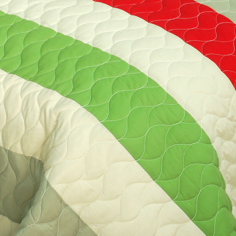 Queen Size 3PC Geometric Patchwork Quilt Set with Quilted Stitch Detail-Green image number 3