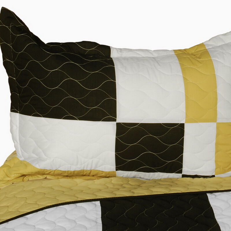3 Piece Vermicelli Quilted Patchwork Quilt Set Night Lights Bedroom Bedding image number 4