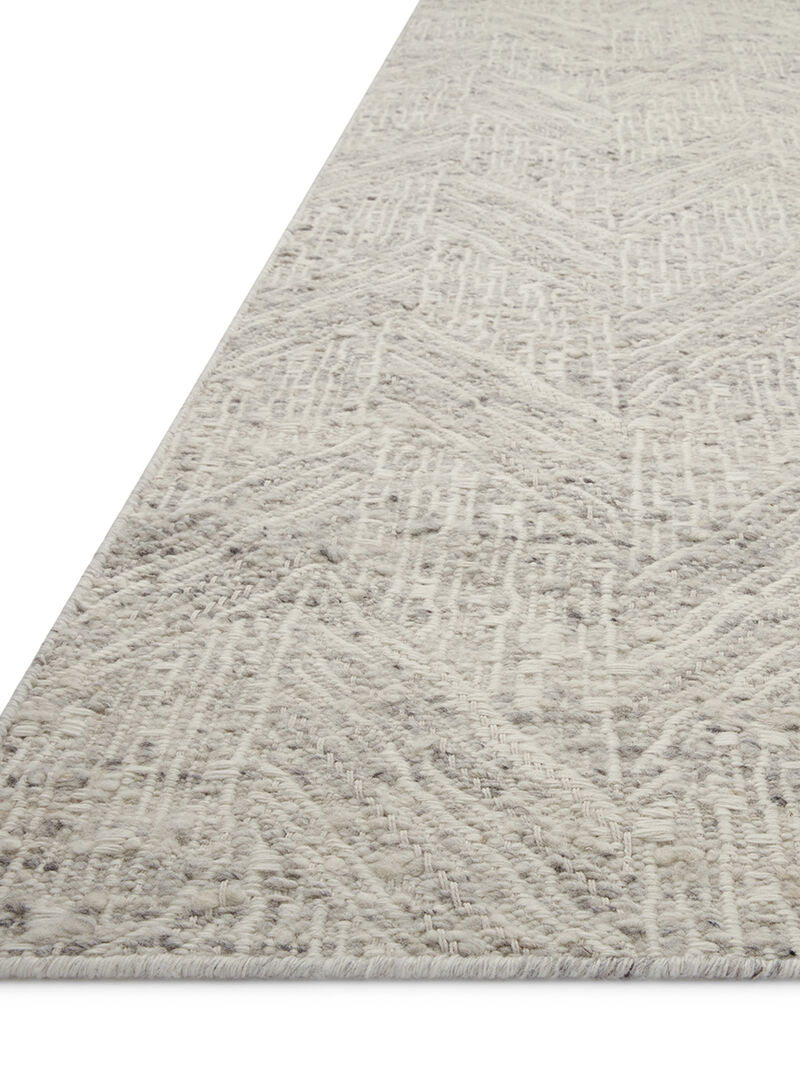 Raven RAV01 Silver/Ivory 7'9" x 9'9" Rug