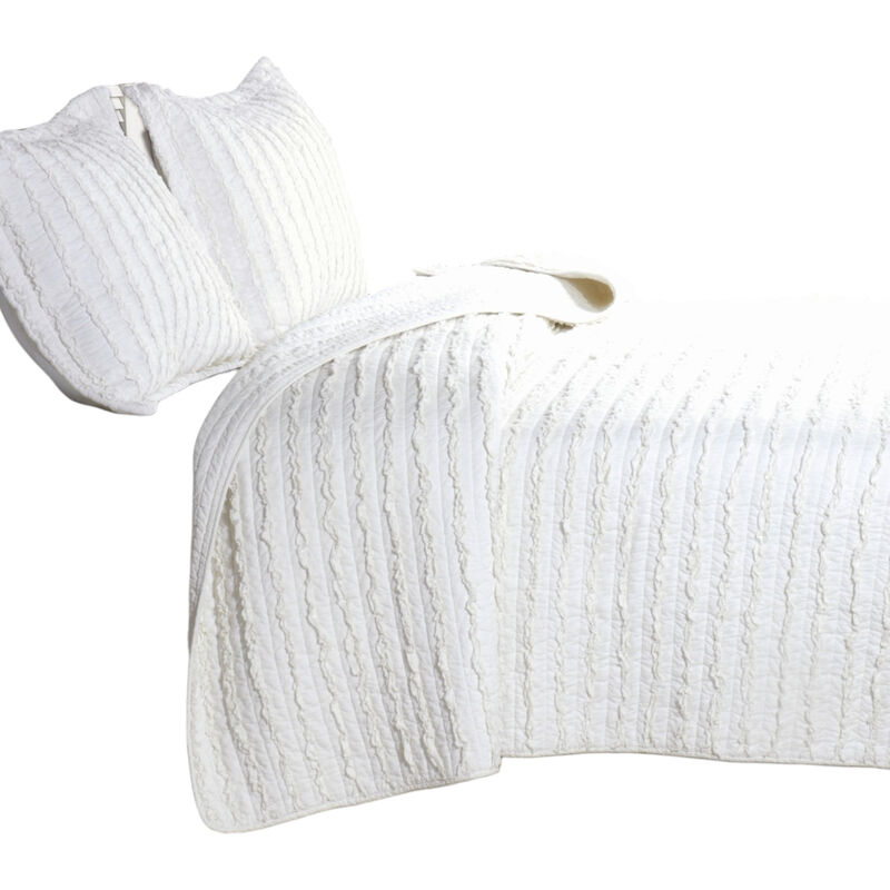 100% Cotton 3-Piece Quilt Set with Ruffled Stripes, Reversible Design, For Bedroom