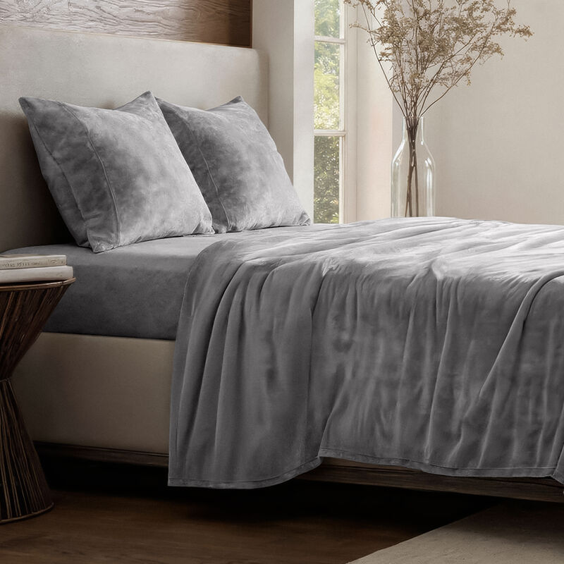 Velvety Soft Microplush Fleece Sheet Set image number 4