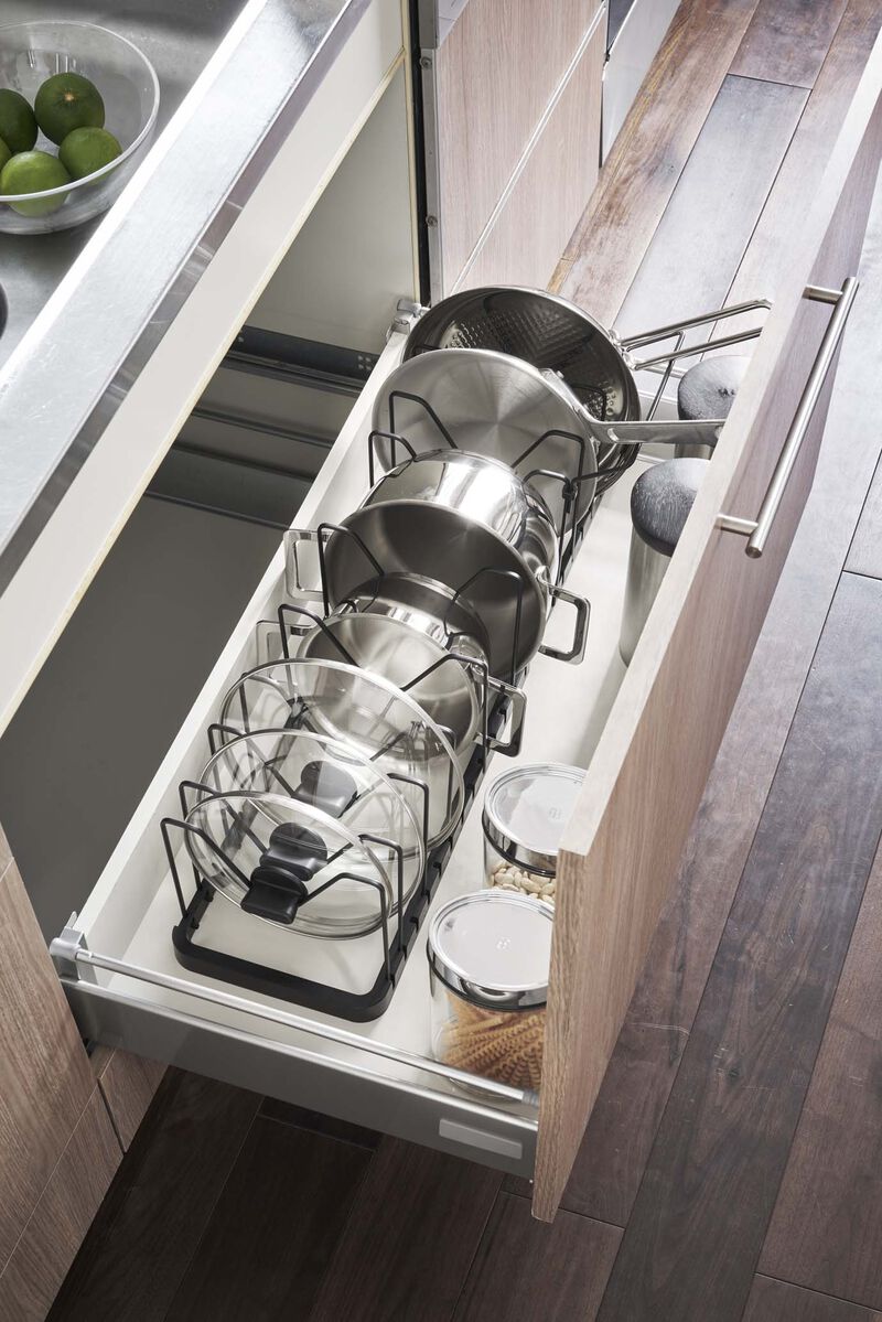 Adjustable Pot Lid Organizer