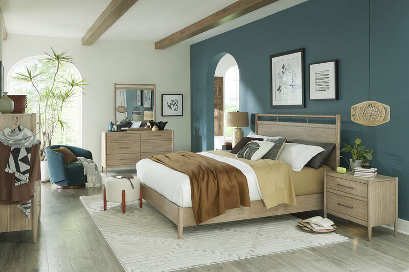 Shiloh Queen Bed