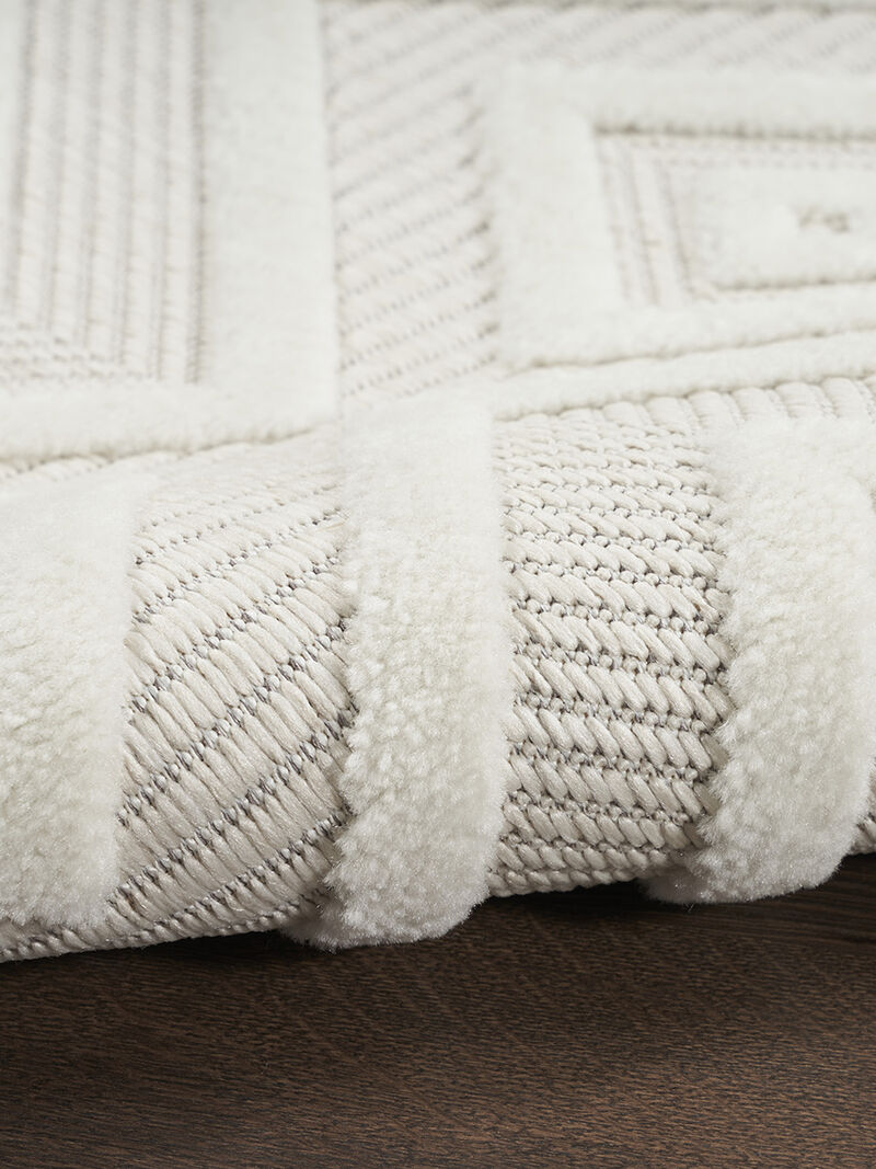 Versatile NRV01 Ivory/White 4' x 6' Rug