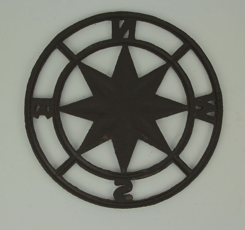 Brown Cast Iron Nautical Compass Rose Indoor/Outdoor Wall Hanging image number 2