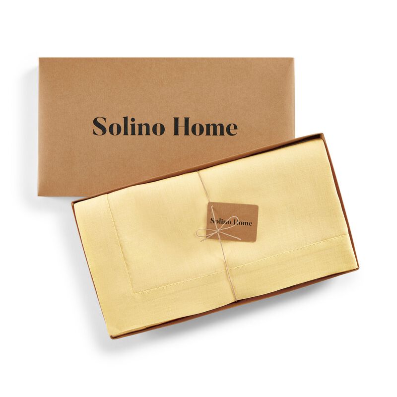 Solino Home Fete 100% Linen Tablecloth &ndash; Handcrafted, Machine Washable, Perfect for Holiday and Everyday Dining