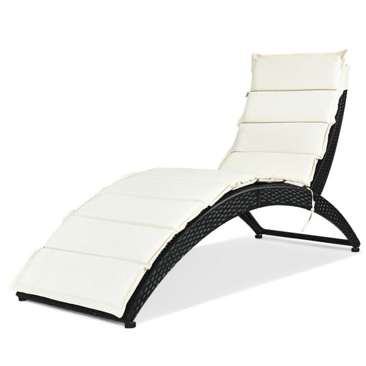 Hivvago Folding Patio Rattan Portable Lounge Chair Chaise with Cushion