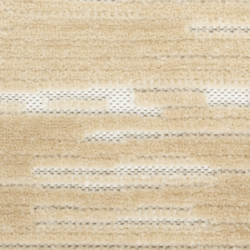HomeRoots Geometric Area Rug image number 2