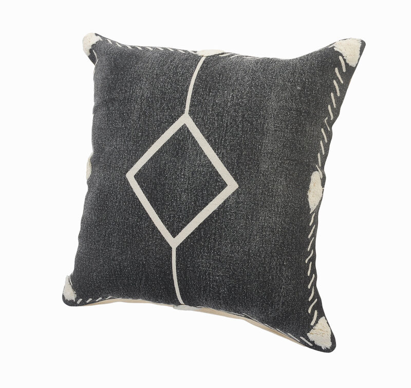 HomeRoots Set of Two 20" Black And Off White Diamond Cotton Throw Pillows image number 2