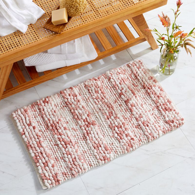 Market & Place Microfiber Textured Plush Bath Rug