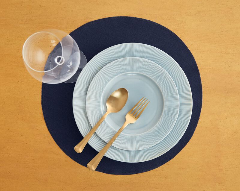 Solino Home 100% Pure Linen Round Placemats 15 Inch Diameter Set of 4 - Vesta