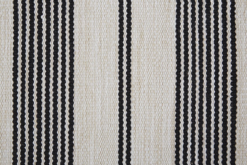 Duprine 0560F Black/White/Ivory 2' x 3' Rug