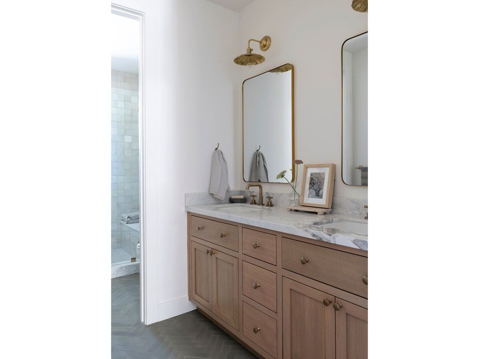 Heirloom Brass Wall Sconce