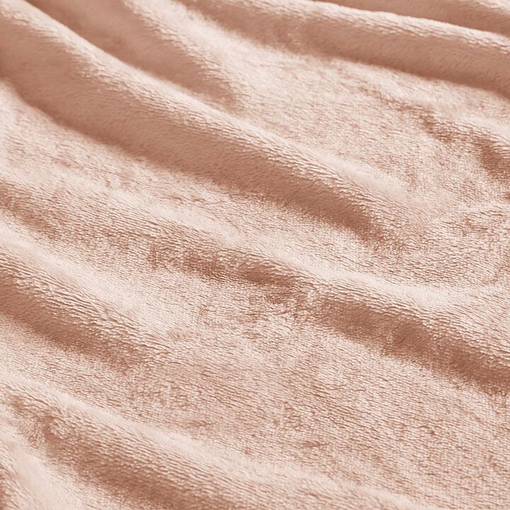 Gracie Mills Andreas Ultra Soft Microlight Plush Blanket