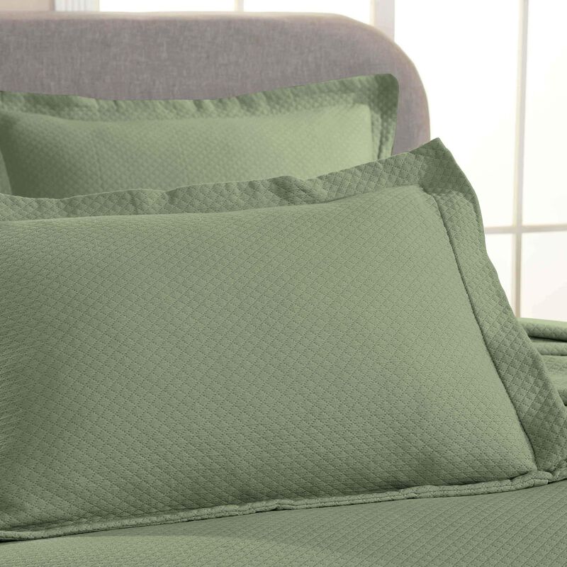 Lightweight Cotton Bedspread Set with Diamond Matelasse Design image number 3