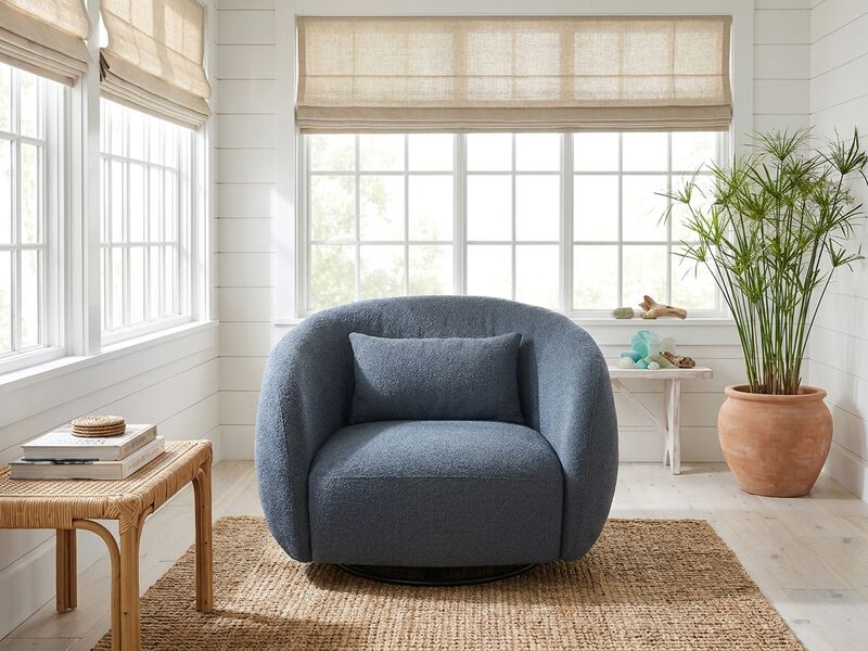 Adriatic Swivel Chair image number 1
