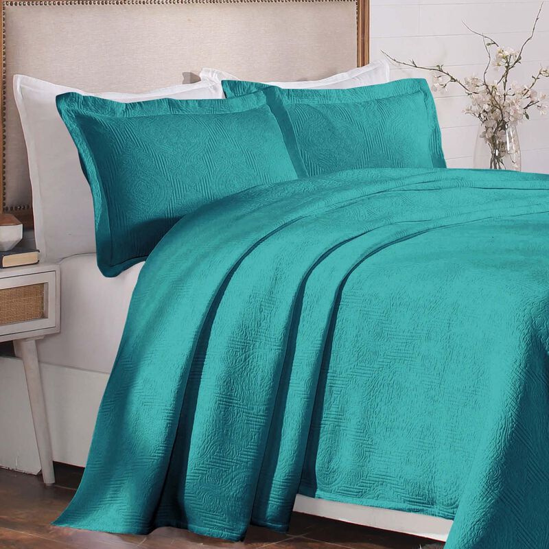Soft Cotton Matelasse Bedspread Set, Lightweight Textured Bedding image number 0