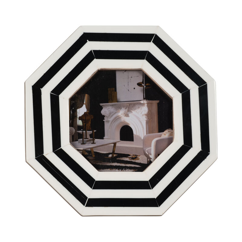 Lines Octagon Photo Frame