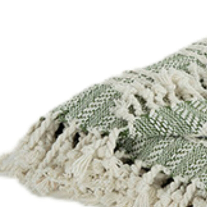 HomeRoots Green Woven 100% Cotton Throw Blanket image number 3